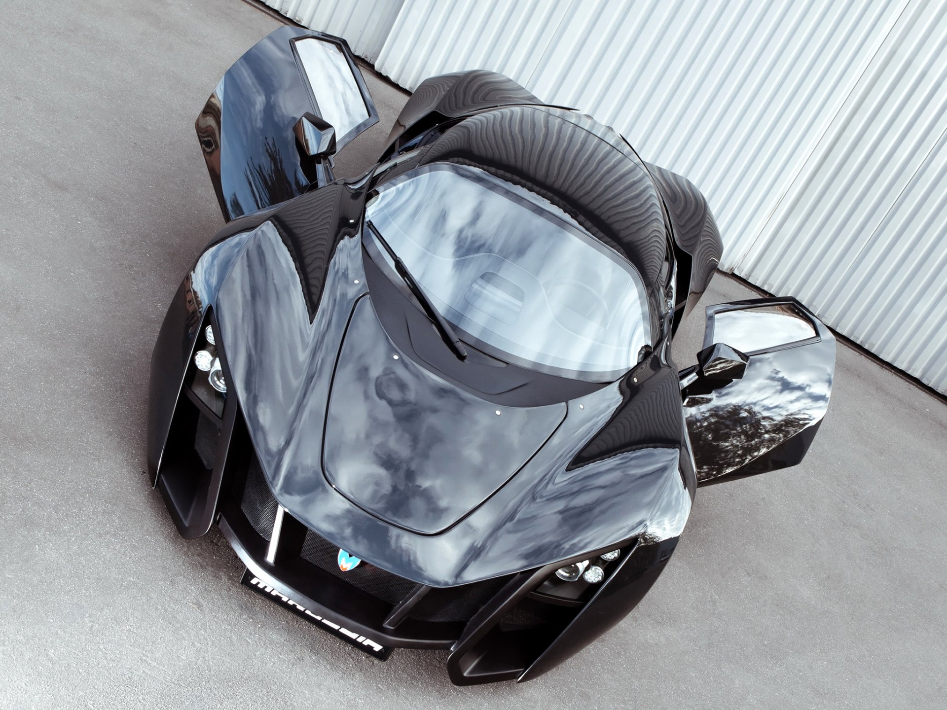 marussia b2 schwarz supersportwagen front türen