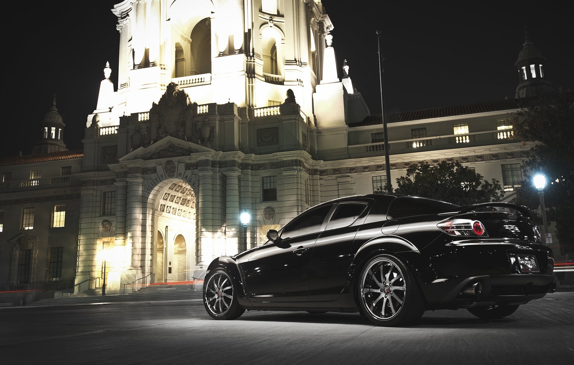 voiture auto mazda rx 8 noir nuit bâtiment