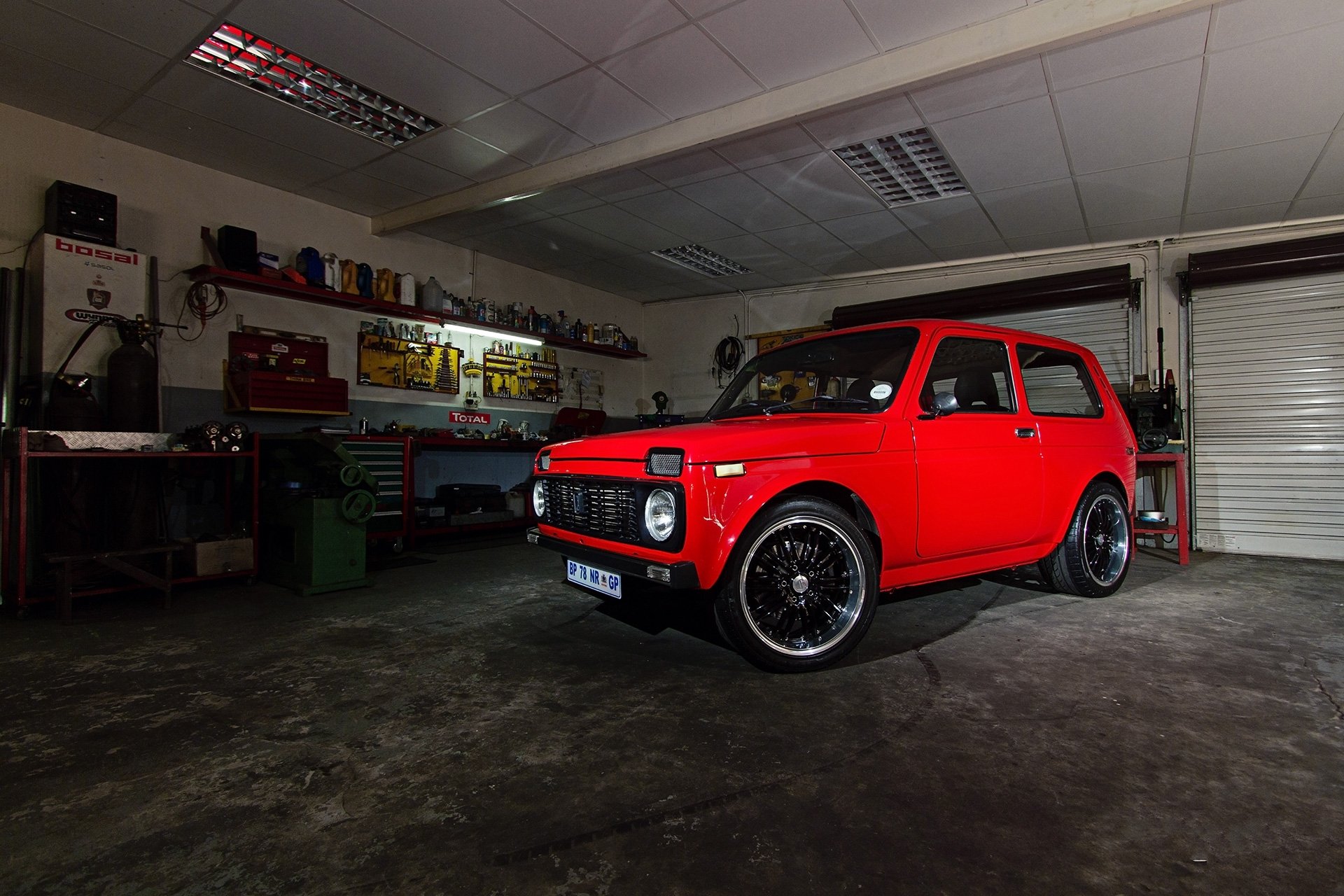 4x4 niva vaz lada basso