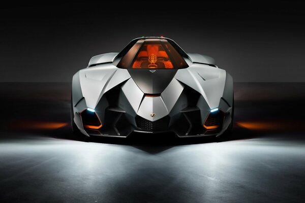 La machine du futur-Lamborghini Égoïste