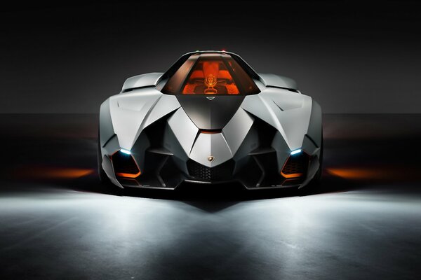 La macchina del futuro - Lamborghini egoista