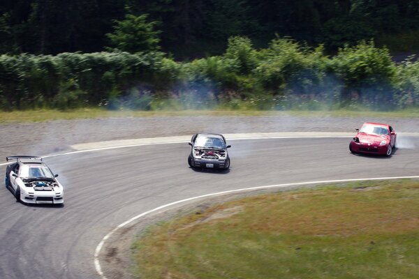 Triple beautiful drift on the races