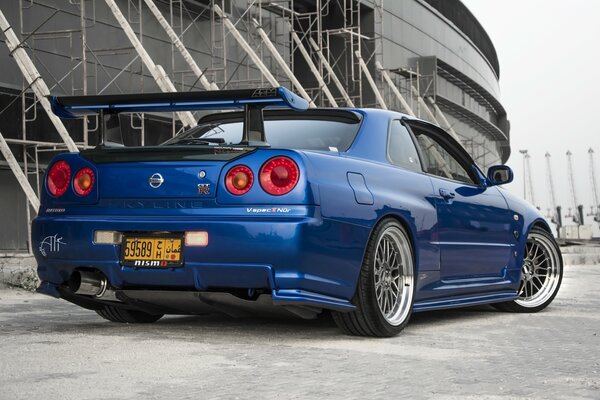 Blue Nissan, perfection in detail