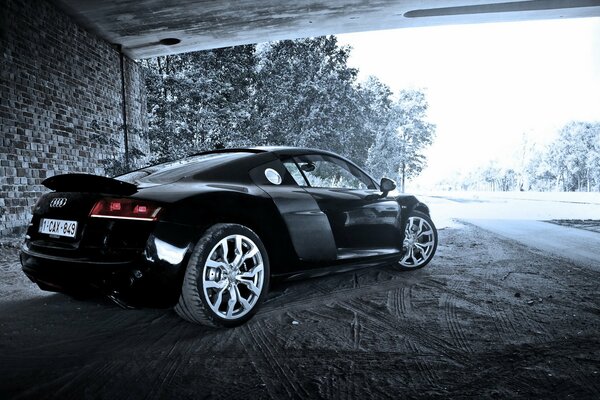 Black and white photo of Audi supercar