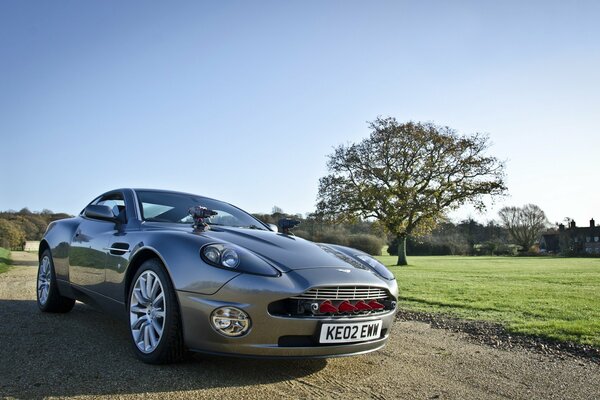 Aston Martin B12 - James Bond car