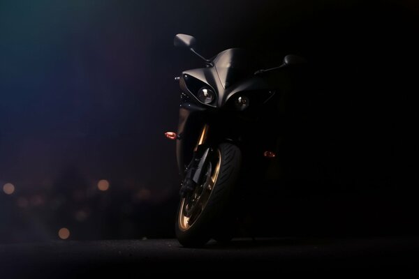 Schwarzes Yamaha Sportmotorrad