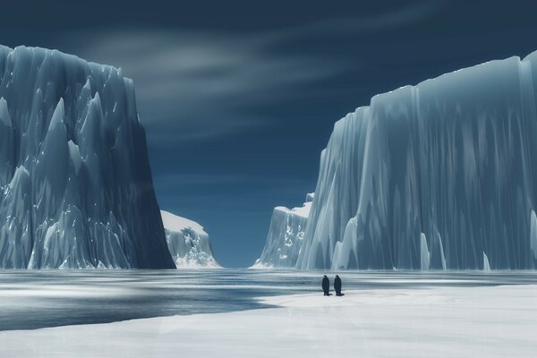 Hautes montagnes de glace avec des pingouins