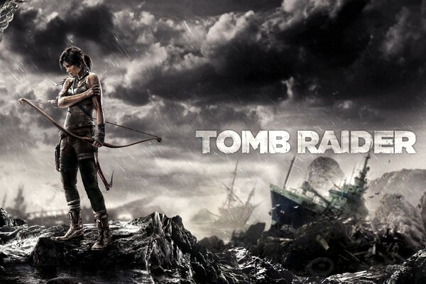 El personaje principal del juego Tomb Raider está de pie bajo la lluvia, en sus manos con un arco