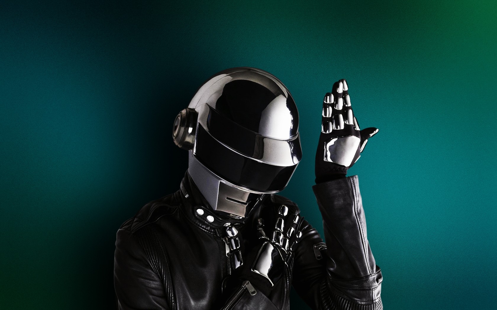 thomas bangalter daft punk helmet