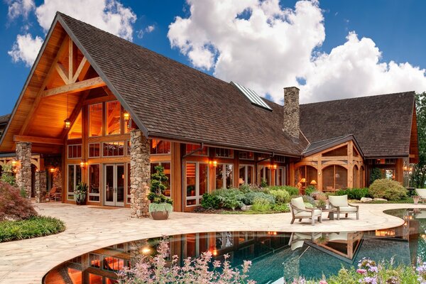 Maison en bois avec piscine