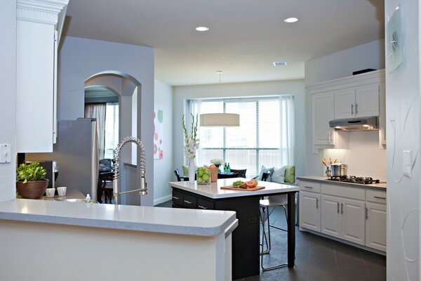 Spacious kitchen in white