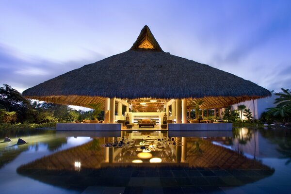 Outdoor salon by the water