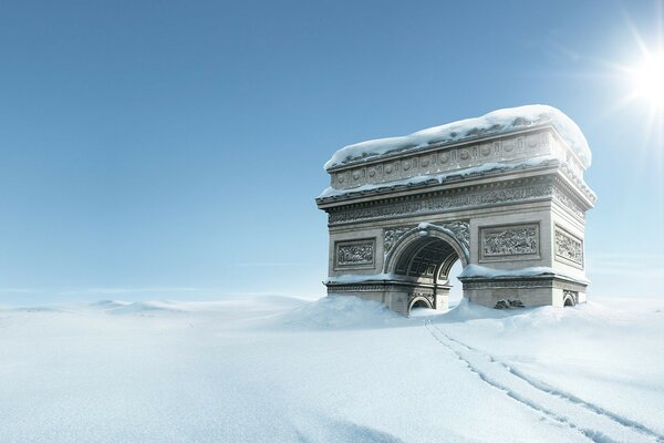 In winter, the arch looks lonely and unwelcoming