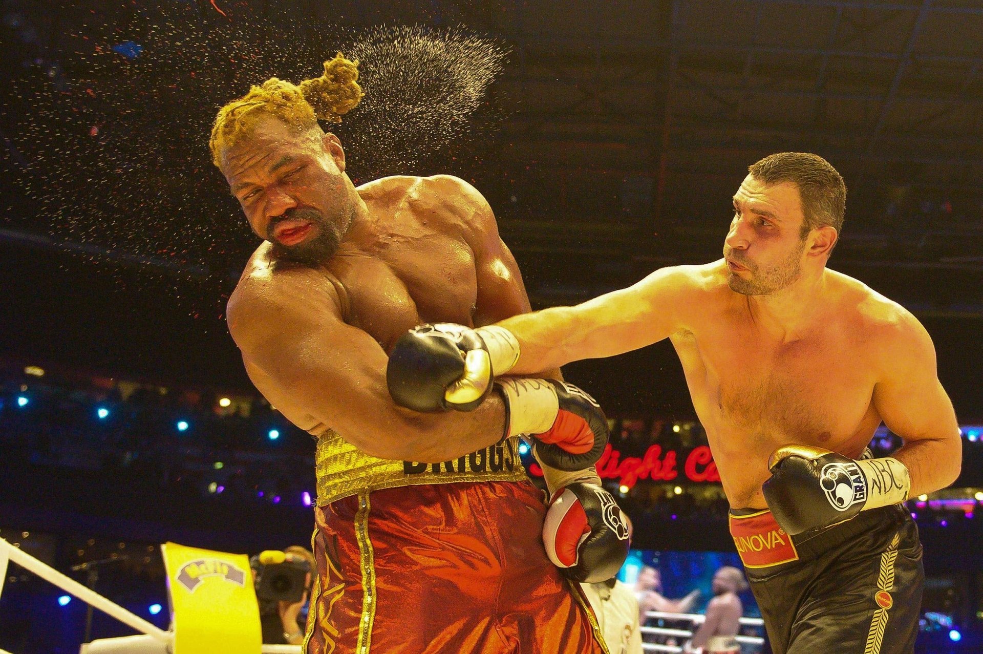 boxing klitschko the fight blow