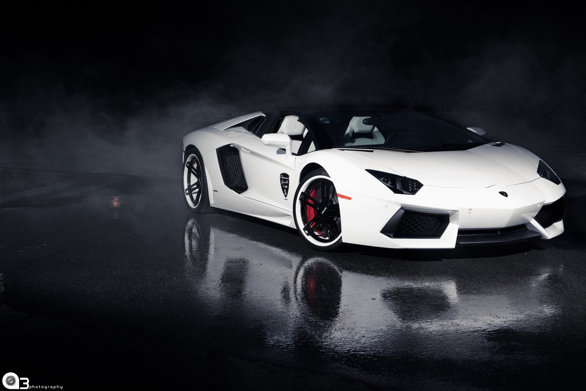 lamborghini aventador roadster bianco giovanna ruote