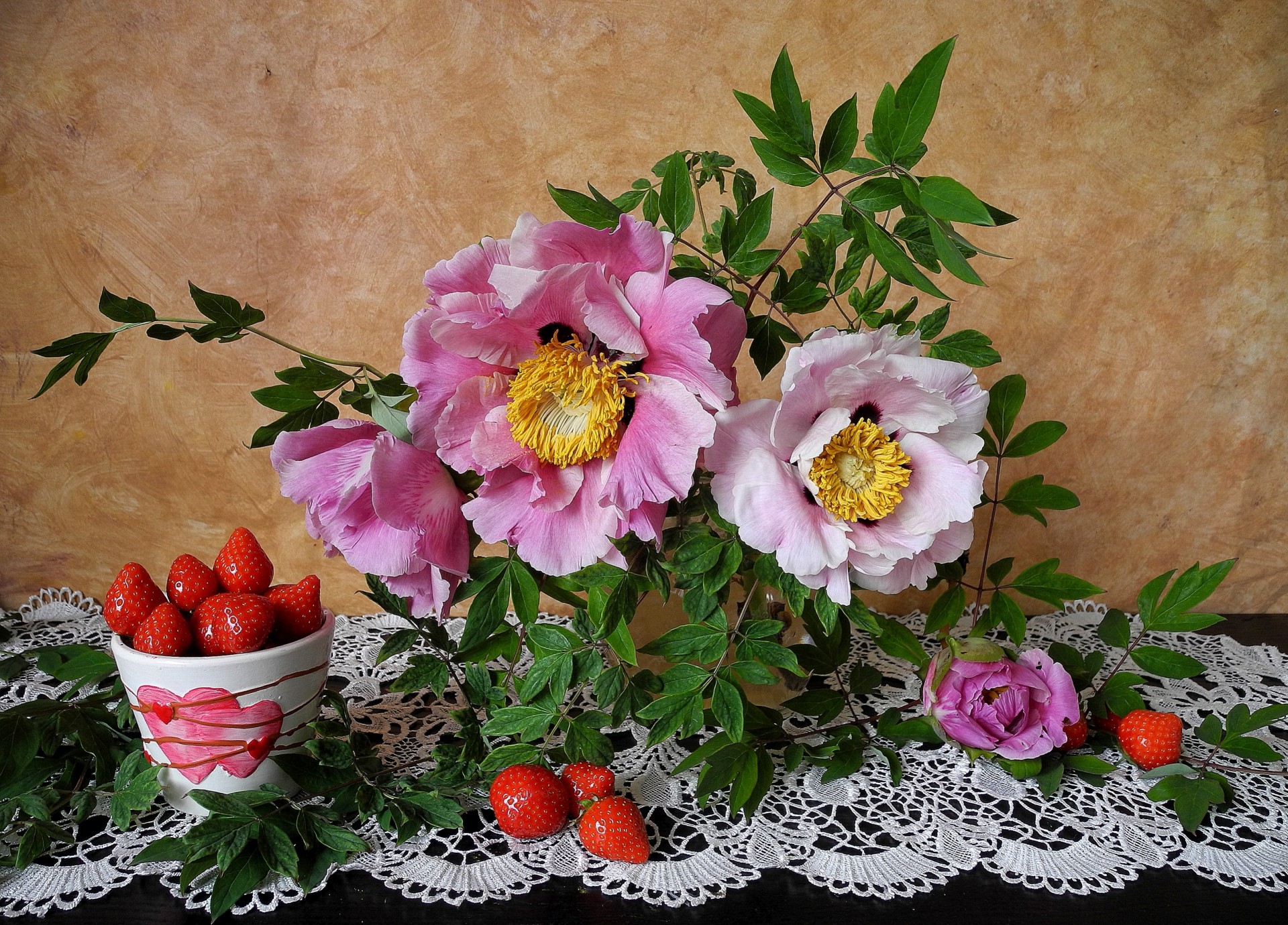 bett erdbeeren blumen