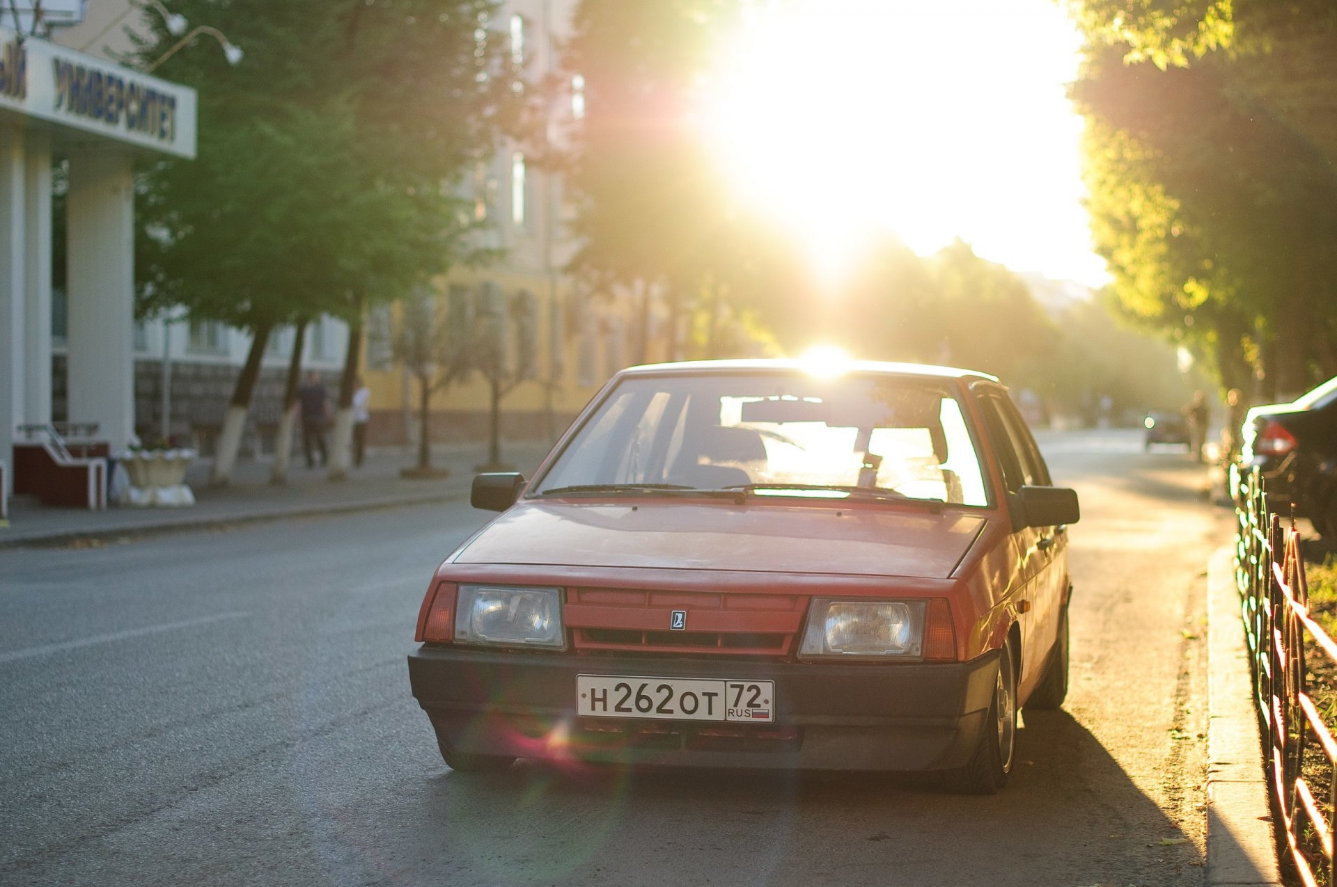 vaz 2109 rojo lada zhiguli tuning posición