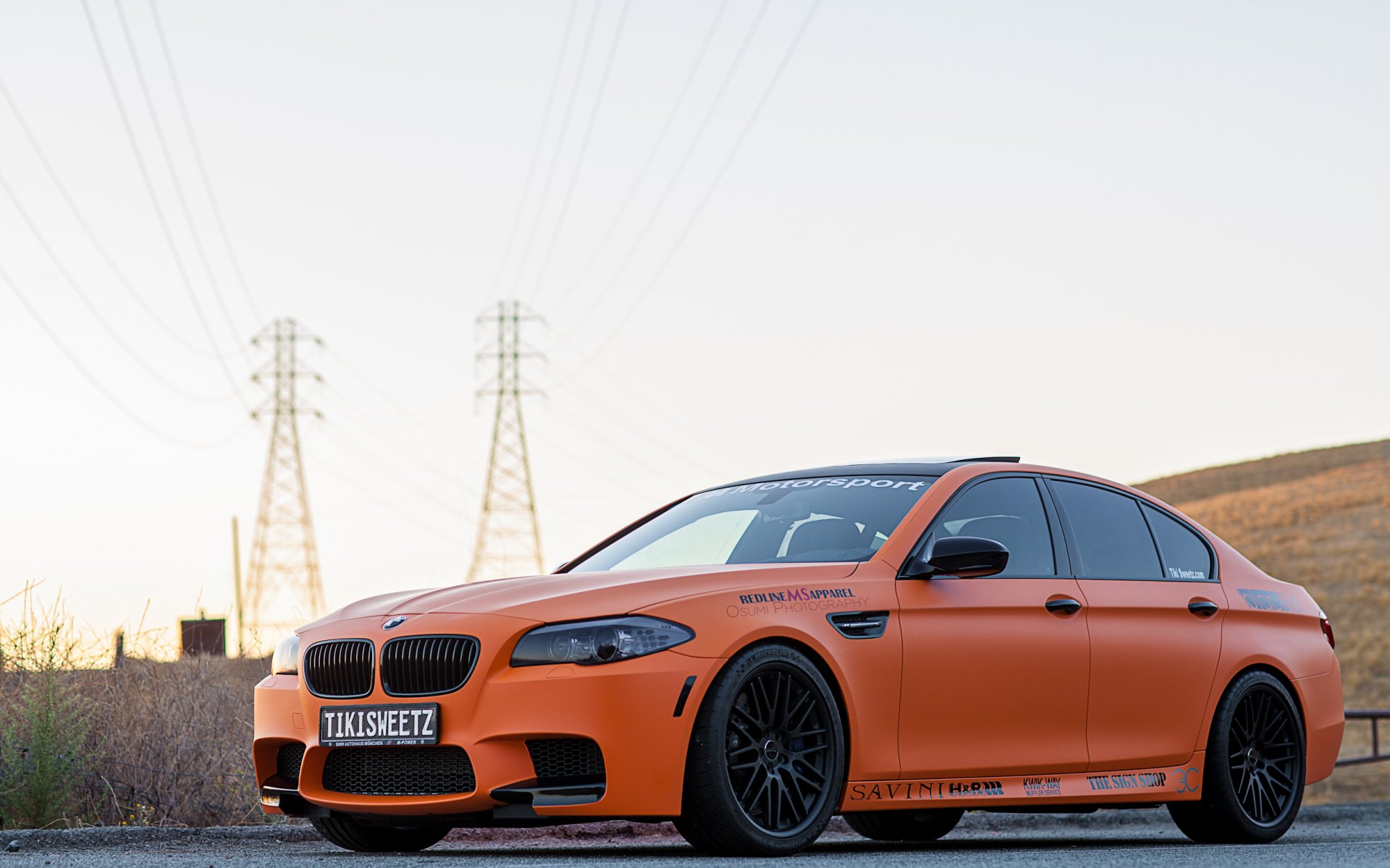 bmw m5 f10 mat orange bmw mat orange vue de face ciel