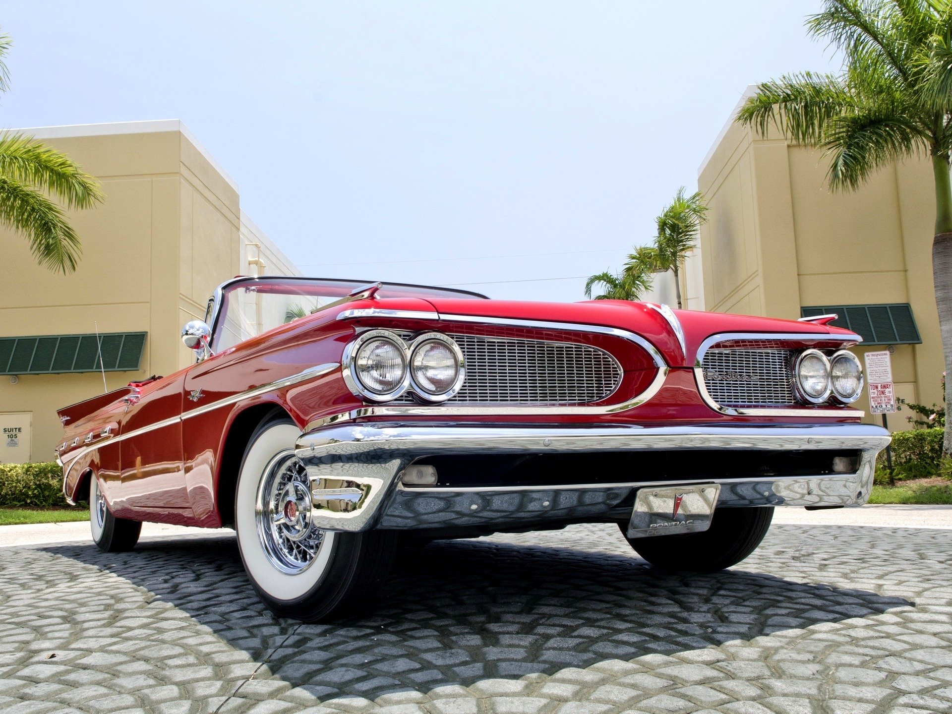 pontiac rosso convertibile 1959 pontiac catalina auto rosso