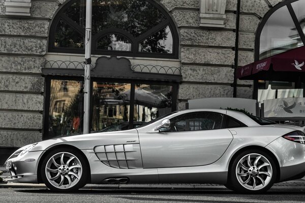 McLaren pure silver on the city street
