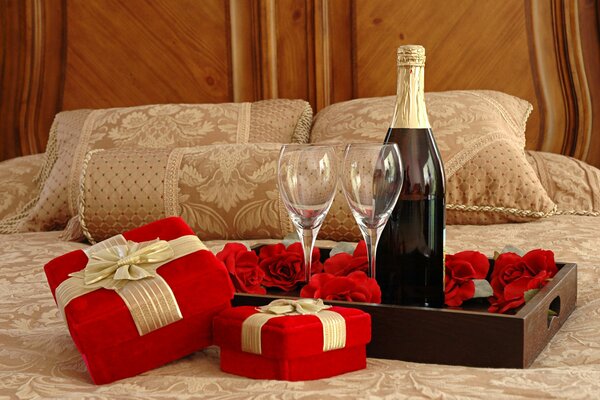 Cadeaux en rouge et champagne