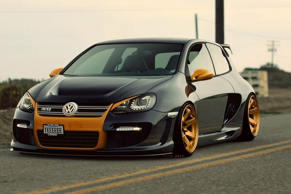 Photo Volkswagen golf 6 sur la route