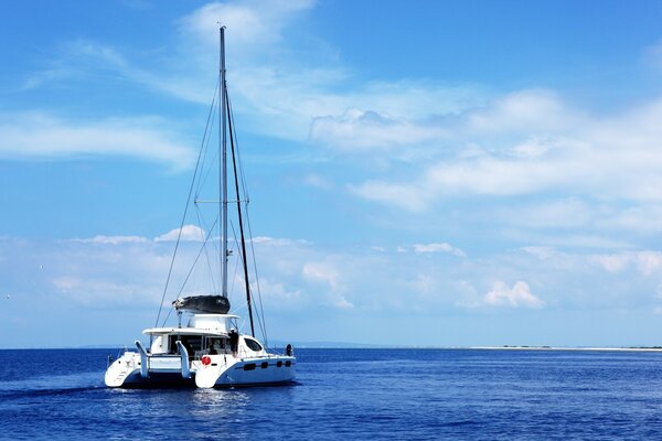 Bateau de plaisance panneau de sauvetage