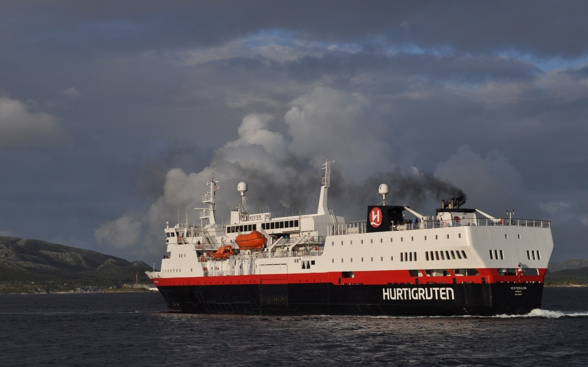 mare di norvegia crociera norvegia nave di linea mare