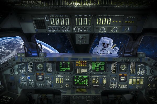Vista dalla cabina di pilotaggio della navetta di un astronauta nello spazio