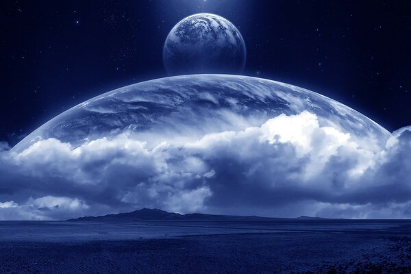 Planète cosmique couverte de nuages