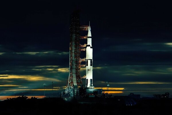 The cosmodrome at night. Preparing for launch