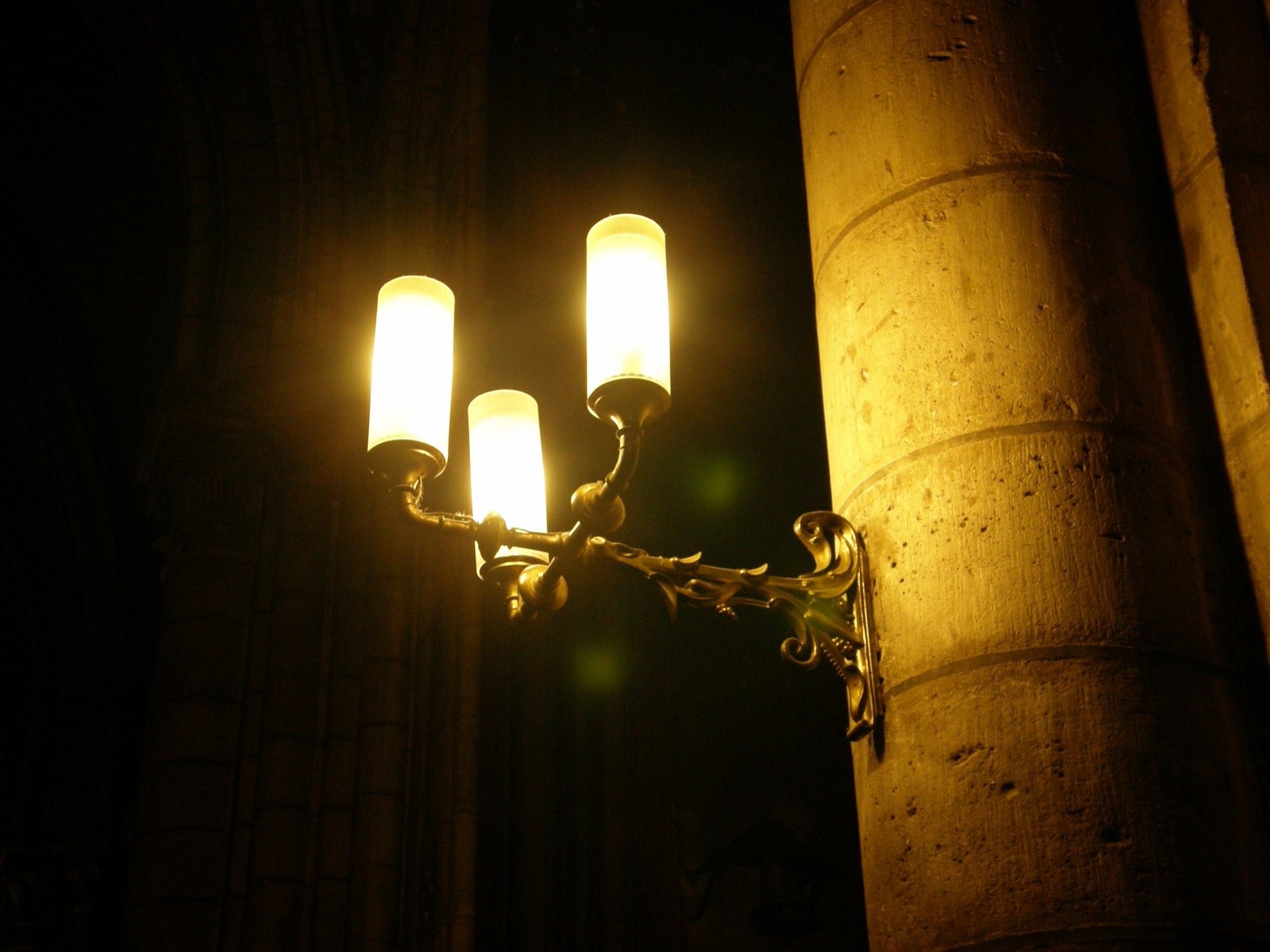 lantern light lamp temple gothic