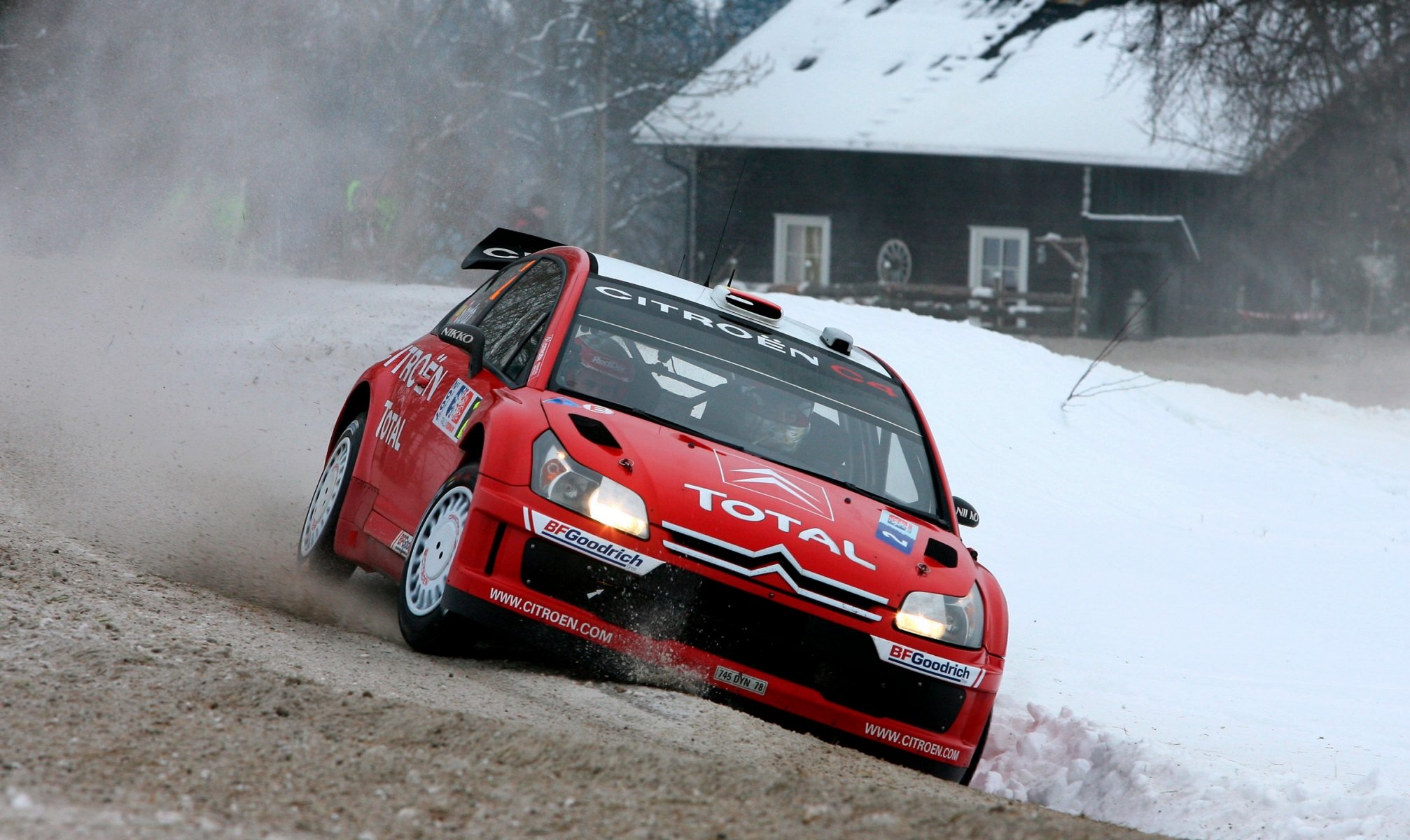 citroen c4 rally fari dani sordo citroen neve inverno casa