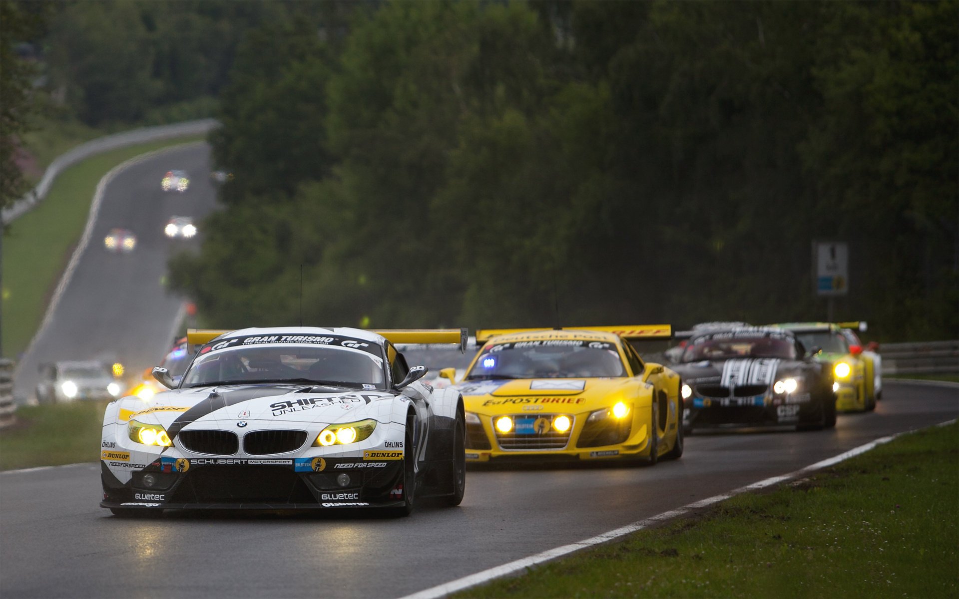 race start autos rennen n24