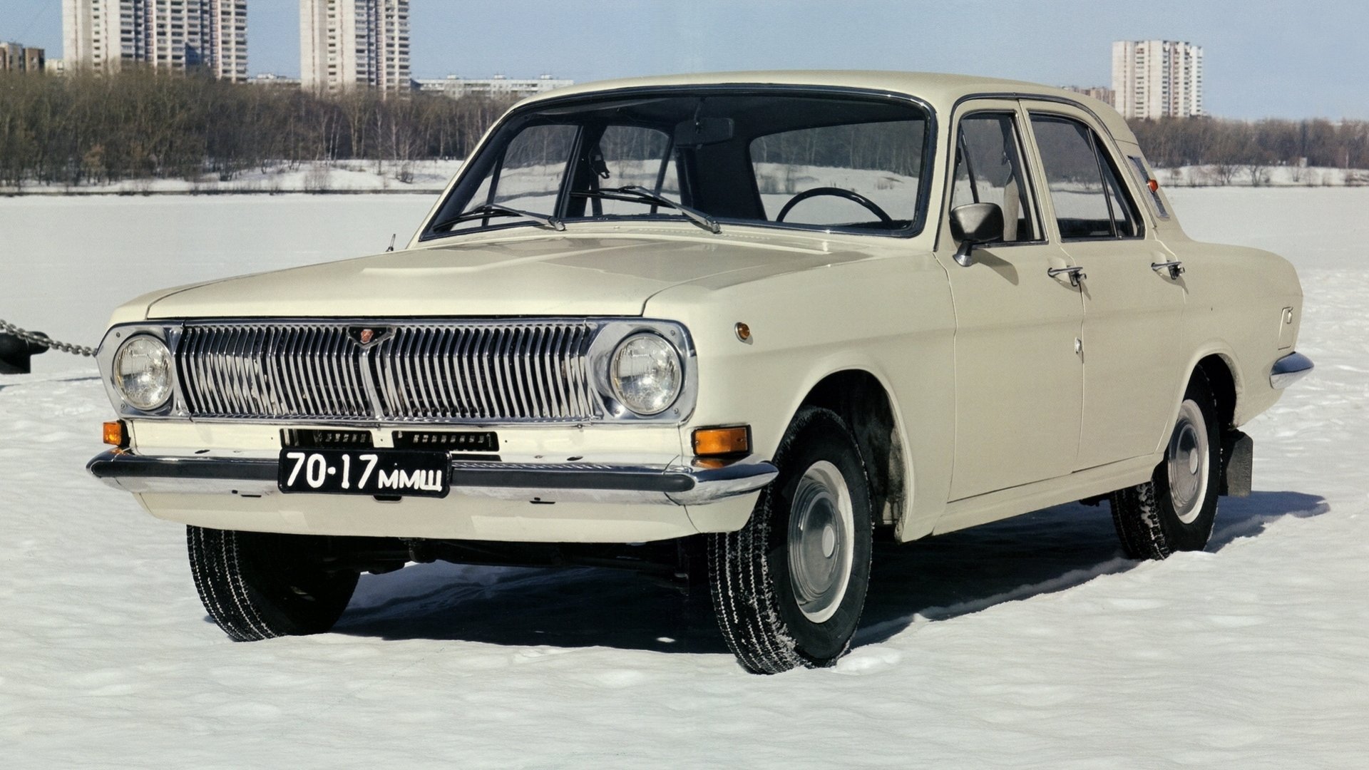 volga gas 24 white snow soviet union