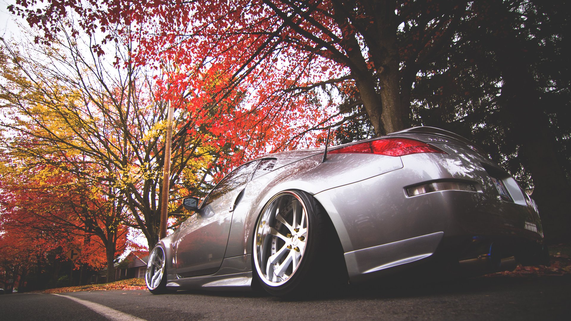 nissan 350z nissan autumn