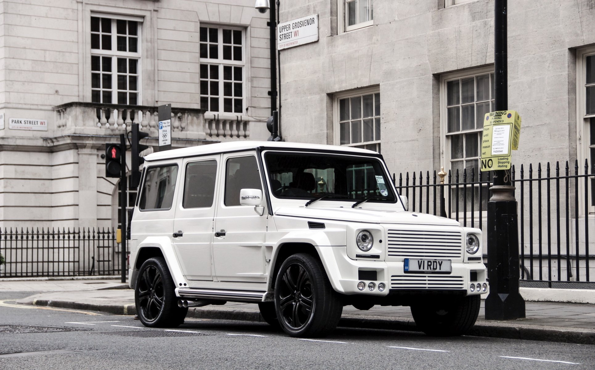 mercedes benz brabus g65 amg londyn