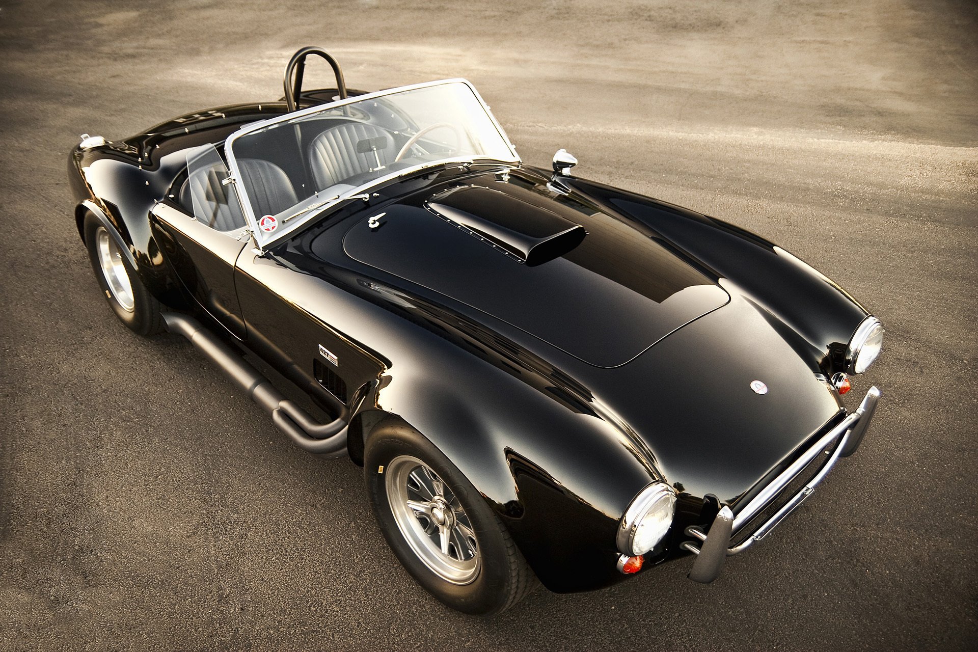 shelby cobra noir convertible classique avant