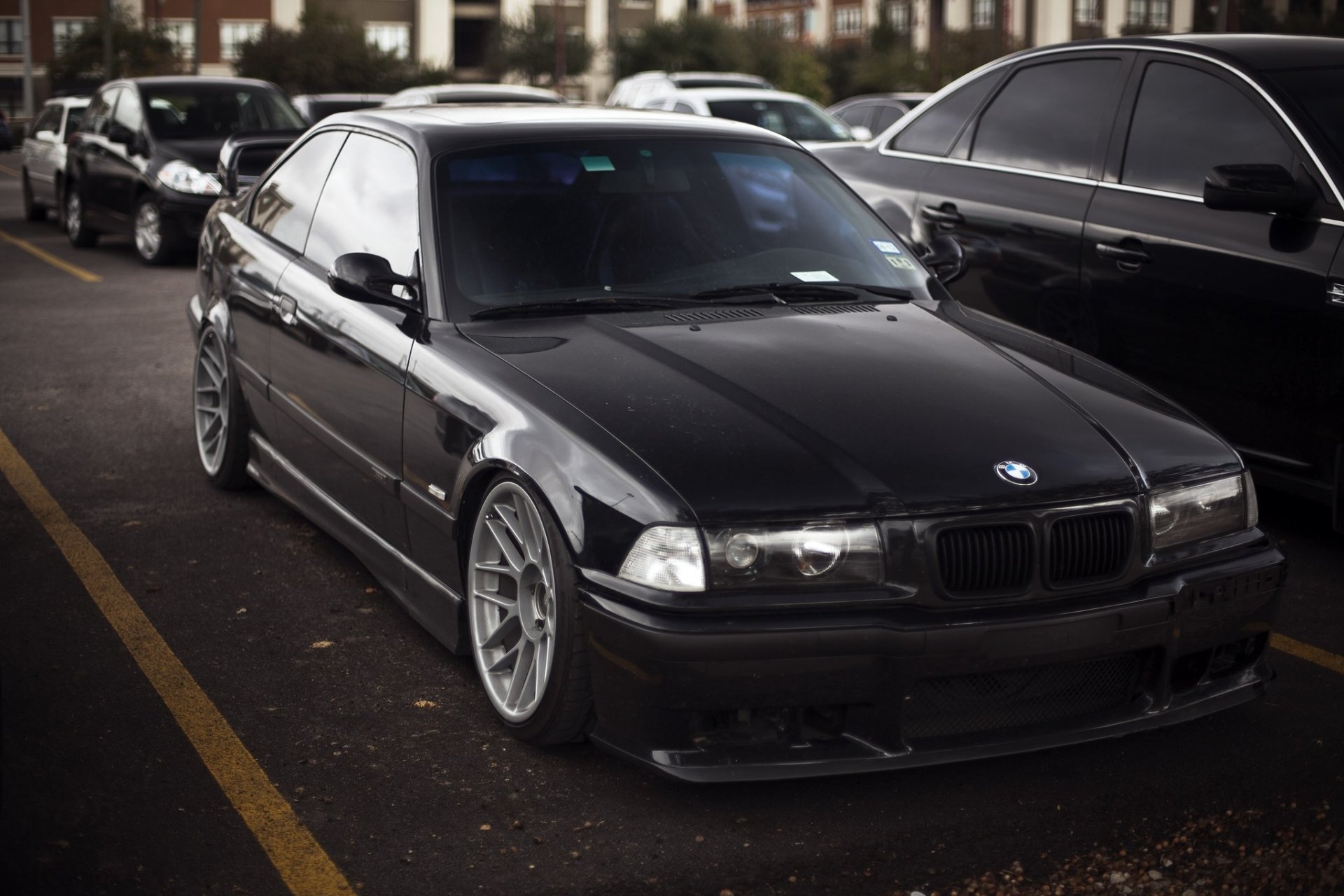 bmw serie 3 e36 negro bajo bb