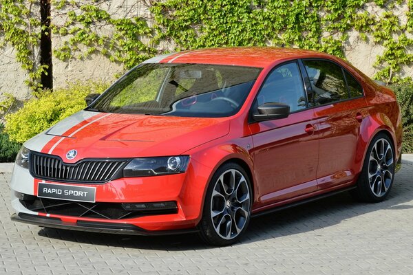 Skoda Rapid Sport modernes Konzept