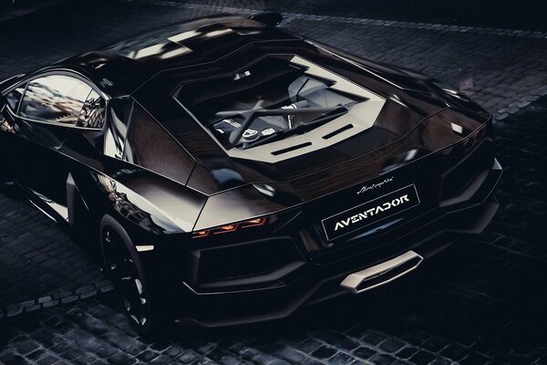 Czarna noc Aventador grafika 3D