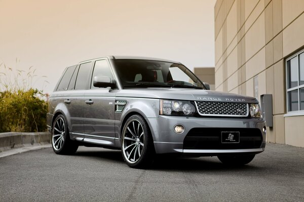 Sport utility vehicle from Land Rover