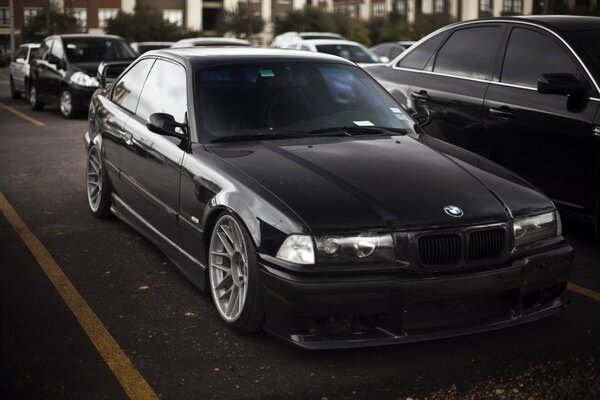 Black gangster BMW tuning