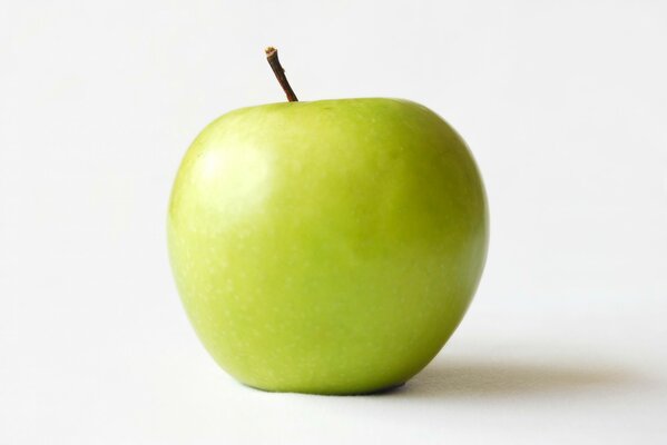 Green apple is a healthy fruit