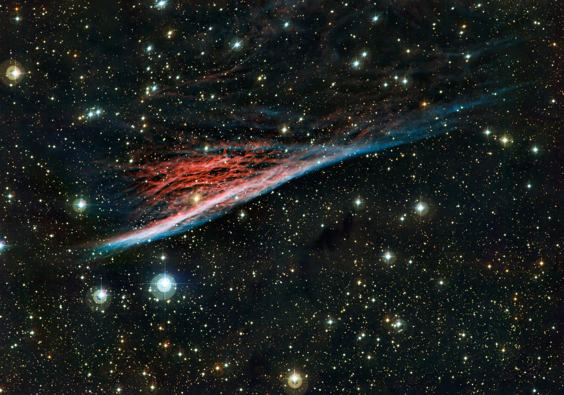 gas constellation vela pencil nebula