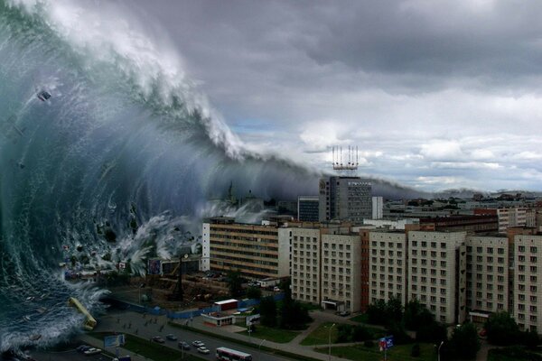 Ogromne Tsunami zbliża się do miasta