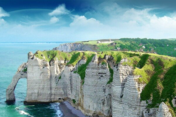 Roches dans la mer et les planètes dans le ciel