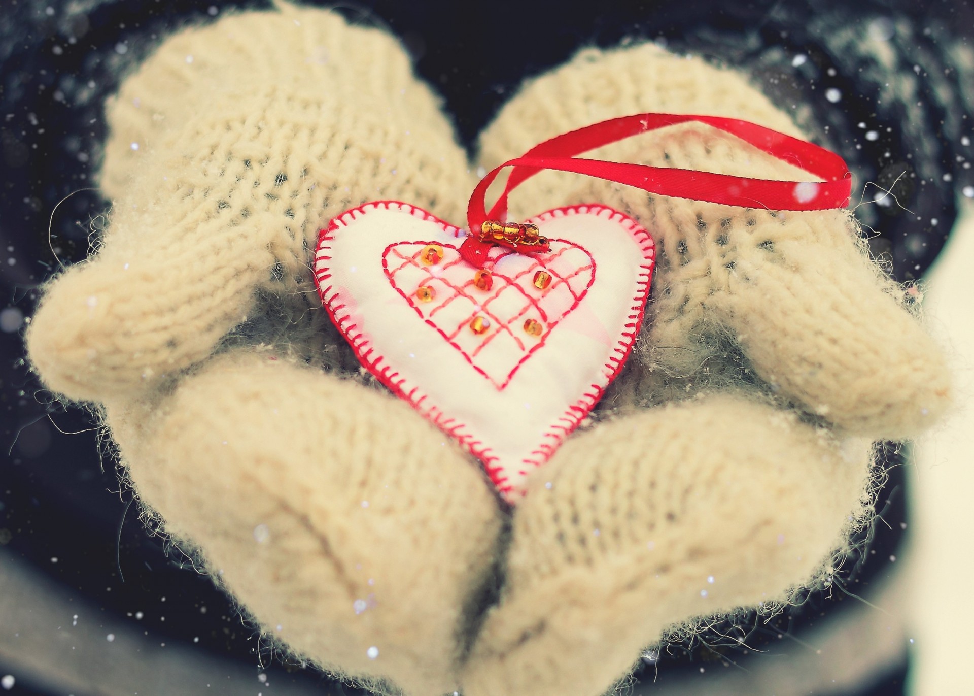 love heart valentine s day snow winter holidays mitten