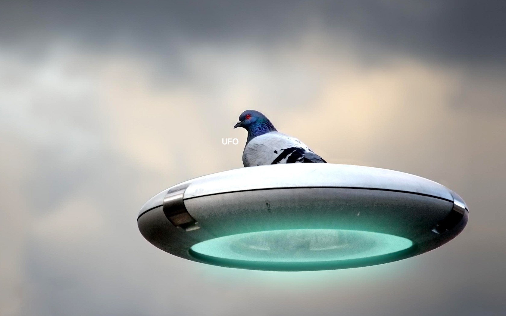 blue dish ufo