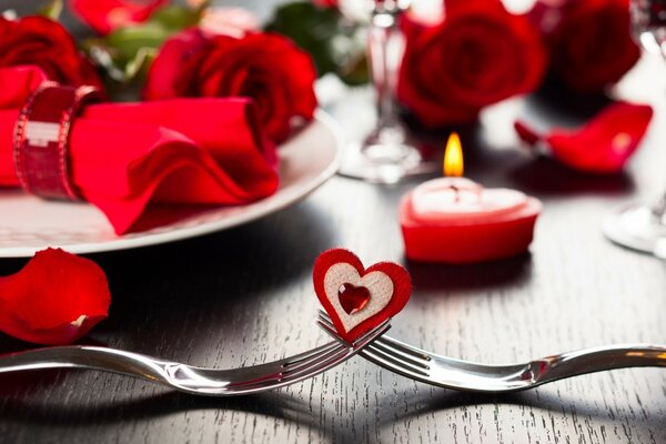 Cena romántica en el día de San Valentín